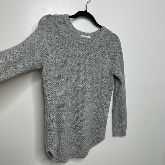 So Perfect Long Sleeve Crew Neck Curved Hem Ribbed Knit Pullover Sweater Gray L - Picture 3 of 10